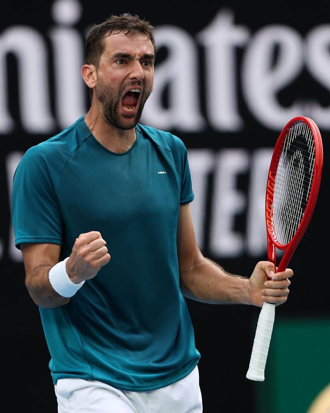 ATP World Tourさんのインスタグラム写真 - (ATP World TourInstagram)「REVENGE for @marincilic 💪  After losing in 5️⃣ sets to Bautista Agut at the 2019 #AusOpen, the Croatian defeats the Spaniard 6-7 6-4 6-0 5-7 6-3 to make the 4R 😤」1月24日 17時45分 - atptour