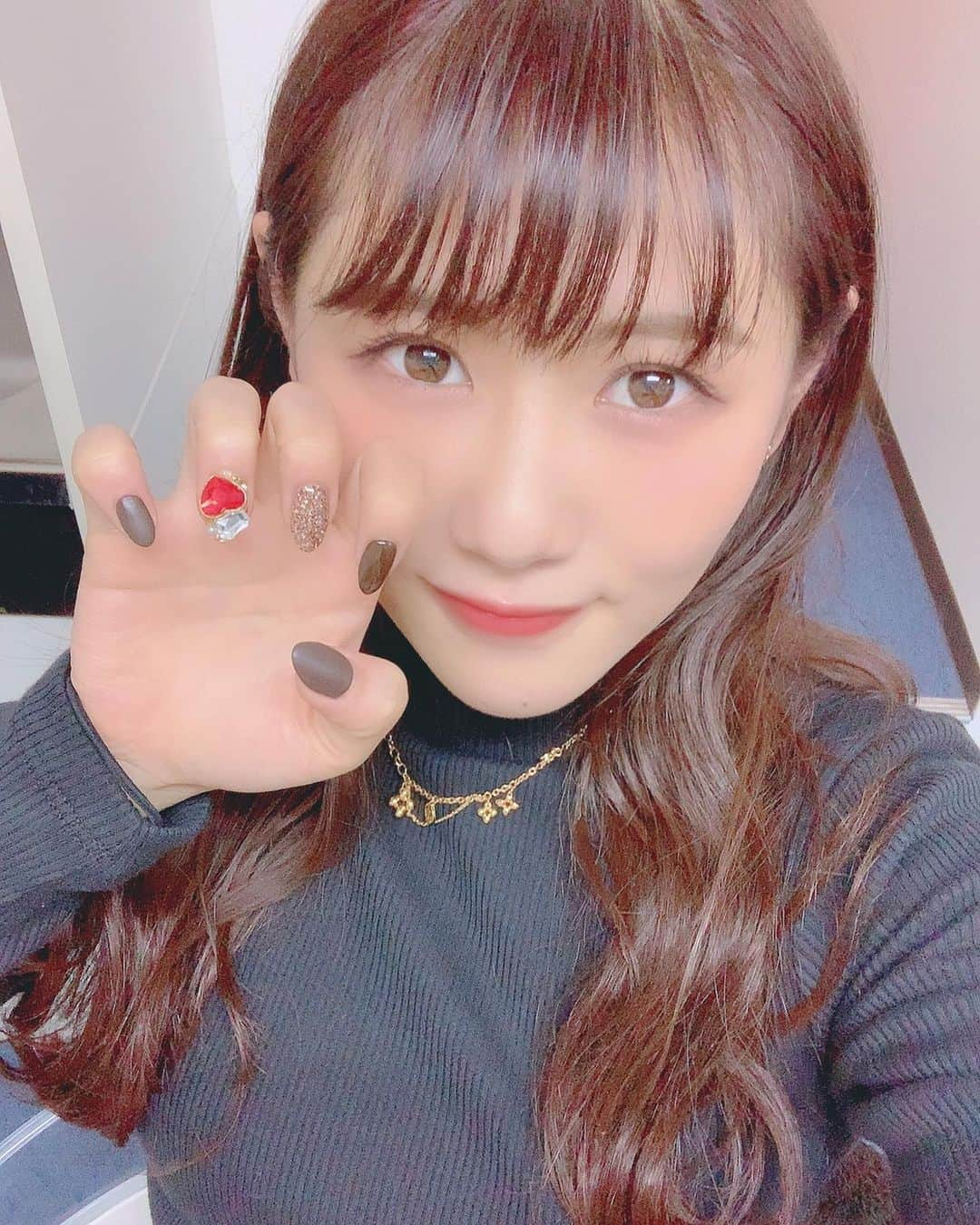 西野未姫さんのインスタグラム写真 - (西野未姫Instagram)「🍫❤️ #ネイル #バレンタインネイル #ラメネイル」1月24日 18時05分 - nishinomiki_official