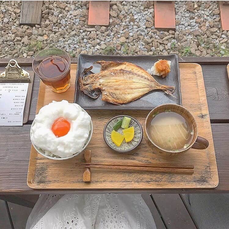 PATRA magazineさんのインスタグラム写真 - (PATRA magazineInstagram)「1/24♡スワイプしてね👉「おすすめの和食料理屋🍚」⠀ .⠀ 最近、おにぎりカフェや和食専門店がとっても人気♡⠀ .⠀ 今回は、和食が食べたい人におすすめのお店をご紹介♪⠀ .⠀ 美味しいご飯で寒い冬を乗り越えよう〜♡⠀ .⠀ ♡店舗情報♡さい食堂 てぃーあんだ⠀ 食堂＆カフェ　mikuri（ミクリ）⠀ 朝食屋コバカバ⠀ ヨリドコロ⠀ Coil⠀ Re:gendo⠀ おざわ⠀ 卯sagiの一歩⠀ .⠀ Thank you 🌹⠀ @yk.th / @domami3⠀ @kanasanpo_1106 / @mimanase3012⠀ @__rrr017 / @ma.riiiii_____co⠀ .⠀ 今女の子の中で流行っているコトやITEMがあればPATRAをタグ付けして教えてね❤︎⠀ 皆さんのすてきな投稿をぜひ紹介させてください！⠀ .⠀ #patra #カフェ巡り #おしゃれカフェ #インスタ映え #フォトジェニック #美味しい #おすすめ #観光 #レストラン #カフェ #都内 #関西 #関東 #地方 #おしゃカフェ #和食 #ランチ #和食ランチ #健康 #健康ご飯 #おすすめ #話題 #人気 #ご飯 #白米 #おにぎり⠀」1月24日 18時30分 - patra__jp