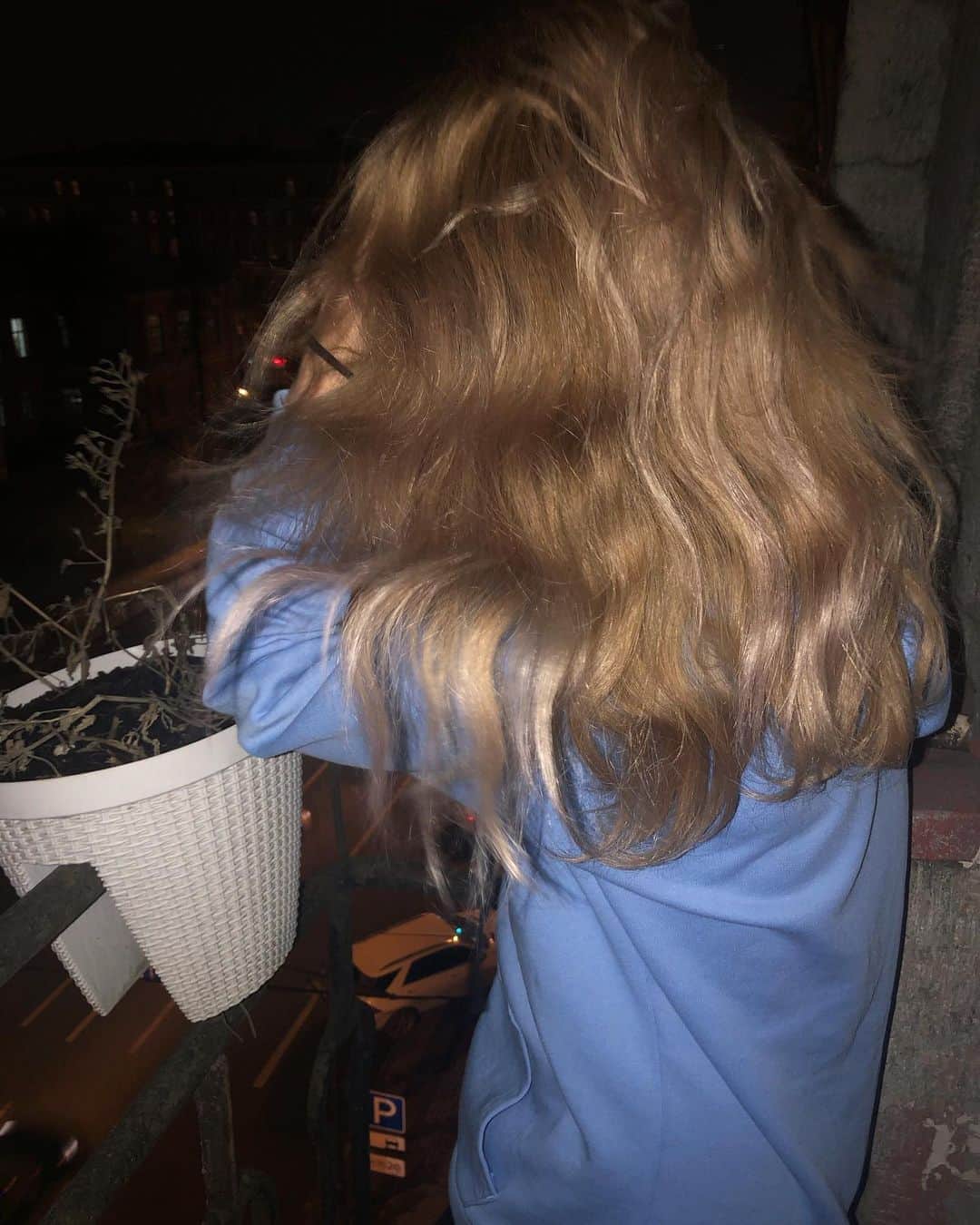 セラフィマ・サハノヴィッチのインスタグラム：「🤍#lifeisbeautiful」