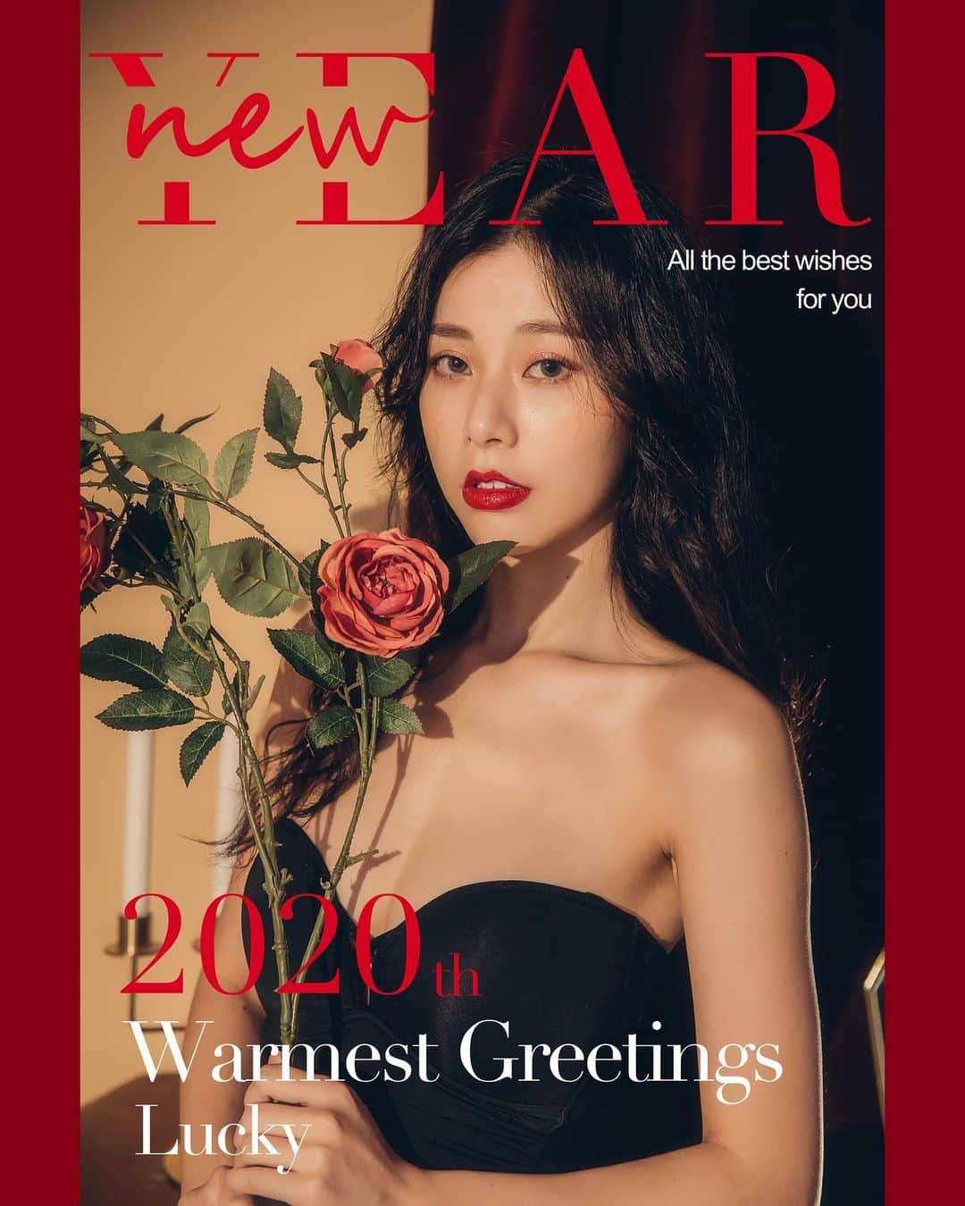 張香香のインスタグラム：「新年快樂🧨 恭喜發財🧧 好運旺來🏮 天天開心🌹 酒喝不完🍷(?!) 很不會講恭賀詞為了配合圖案亂亂掰🤣 ㊗️大家鼠年行大運🐭❤️」