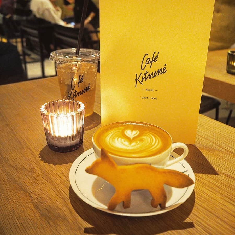 chiyo1173さんのインスタグラム写真 - (chiyo1173Instagram)「#cafe ☕︎ 移転してリニューアルオープンした 大好きなカフェ @cafekitsune #カフェキツネ青山 ・ ・ 店内かなり広くなってますますお洒落に、 和のテイストがとても素敵な 居心地の良い空間になっていました✨ ・ ・ 写真撮り忘れましたが… 新メニューのプリンがすごく美味しかった！ また食べに行こうっと♪♪ ・ ・ #cafekitsune#cafekitsuneokayama#カフェキツネ #maisonkitsune#メゾンキツネ」1月24日 19時12分 - chiyo1173