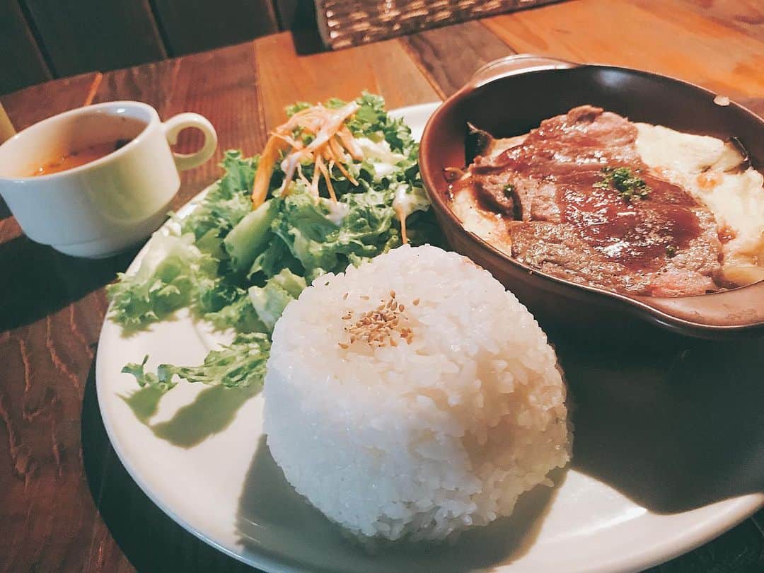 泉あいりのグルメインスタ