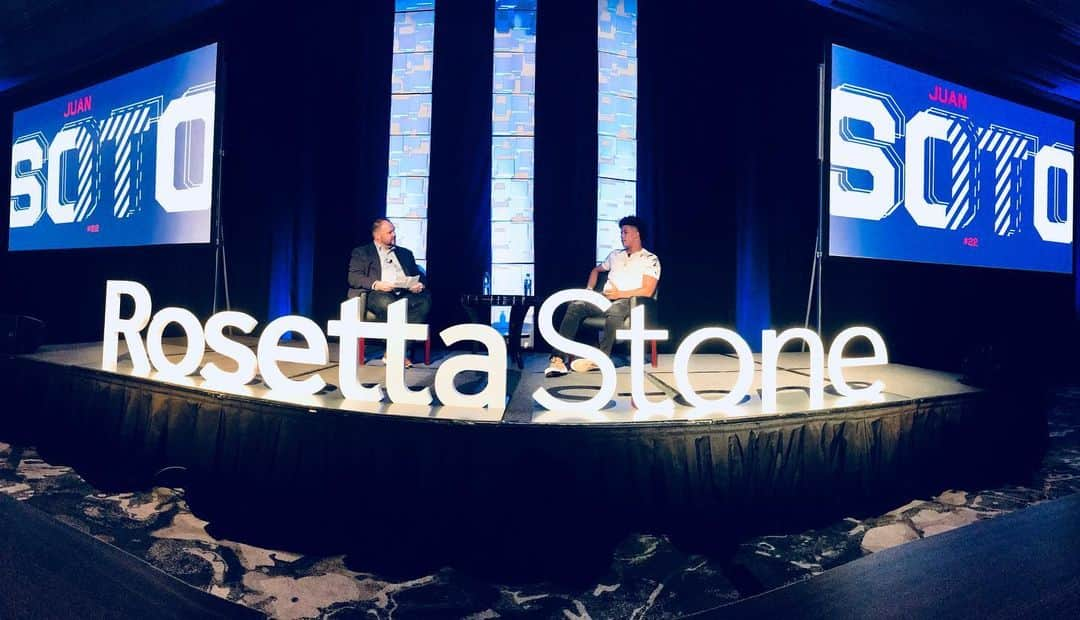 Rosetta Stoneさんのインスタグラム写真 - (Rosetta StoneInstagram)「We had an amazing time speaking with Washington Nationals player, Juan Soto, during our annual RSKO yesterday! He chatted about learning English with Rosetta Stone and how the program has increased his confidence while speaking. Thank you, @juansoto_25, for joining us and we wish you luck next season! ⚾️ . . . #rosettastone #juansoto #nationals #washingtonnationals #nats #dc #english #language #baseball #mlb #worldseries #languagelearning #learnlanguages」1月25日 6時38分 - rosettastone