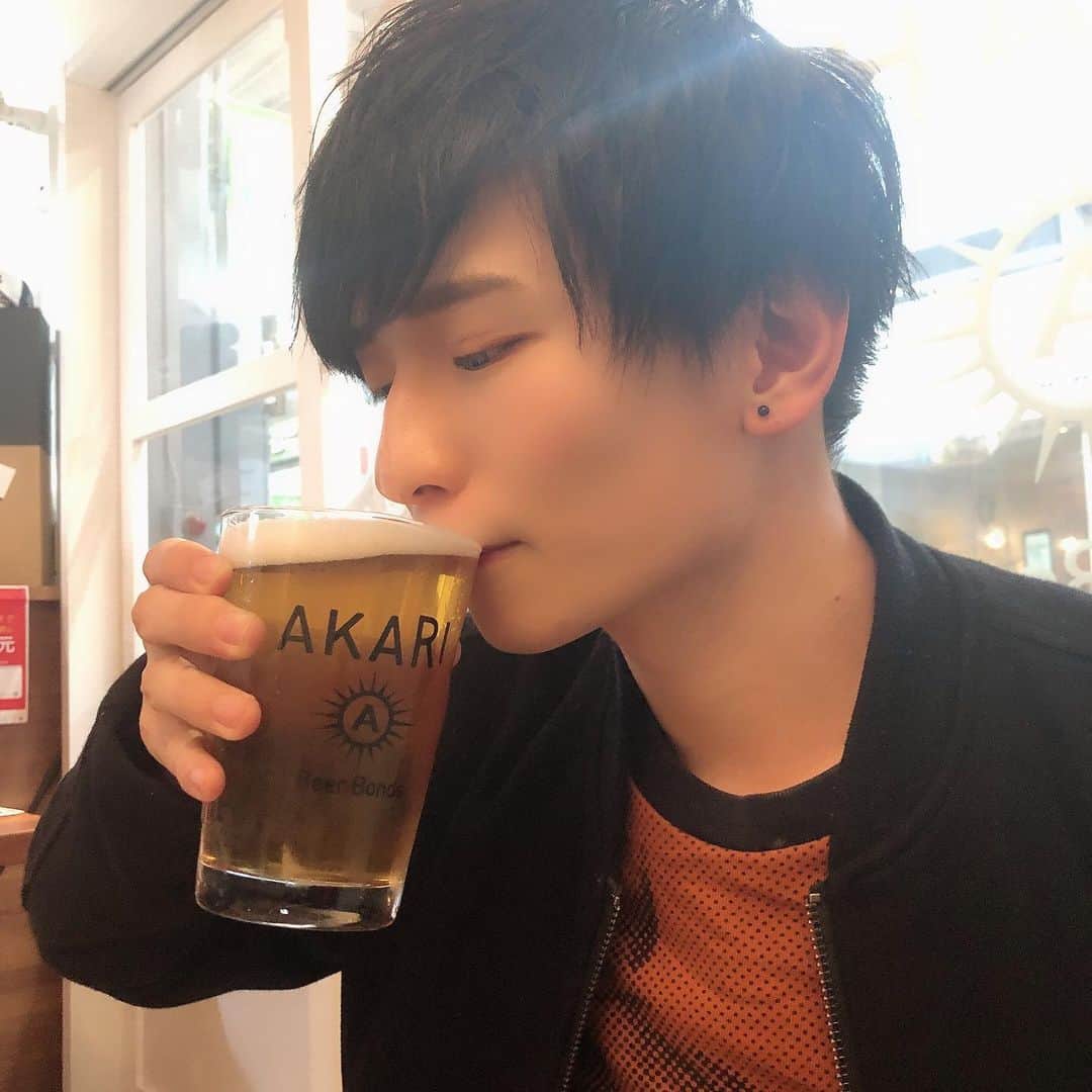 影井ひろ樹さんのインスタグラム写真 - (影井ひろ樹Instagram)「クラフトビールふるうてーでおいぢい。」1月24日 22時19分 - nigaoenohiroki