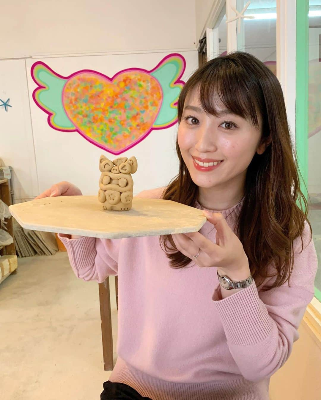 小山愛理さんのインスタグラム写真 - (小山愛理Instagram)「. 今夜もキクマリをご覧いただいたみなさま ありがとうございました😊 . なんと石垣島で作ってきたシーサーが視聴者の皆様にプレゼントされることに… どうか一通でも応募がありますように🤣🙏🏻 そして福を呼び込みますように✨ . #キクマリ#fmarinos#石垣島#工房まるる#シーサー#シーサー作り#adidasoriginals」1月24日 23時19分 - koyama_airi