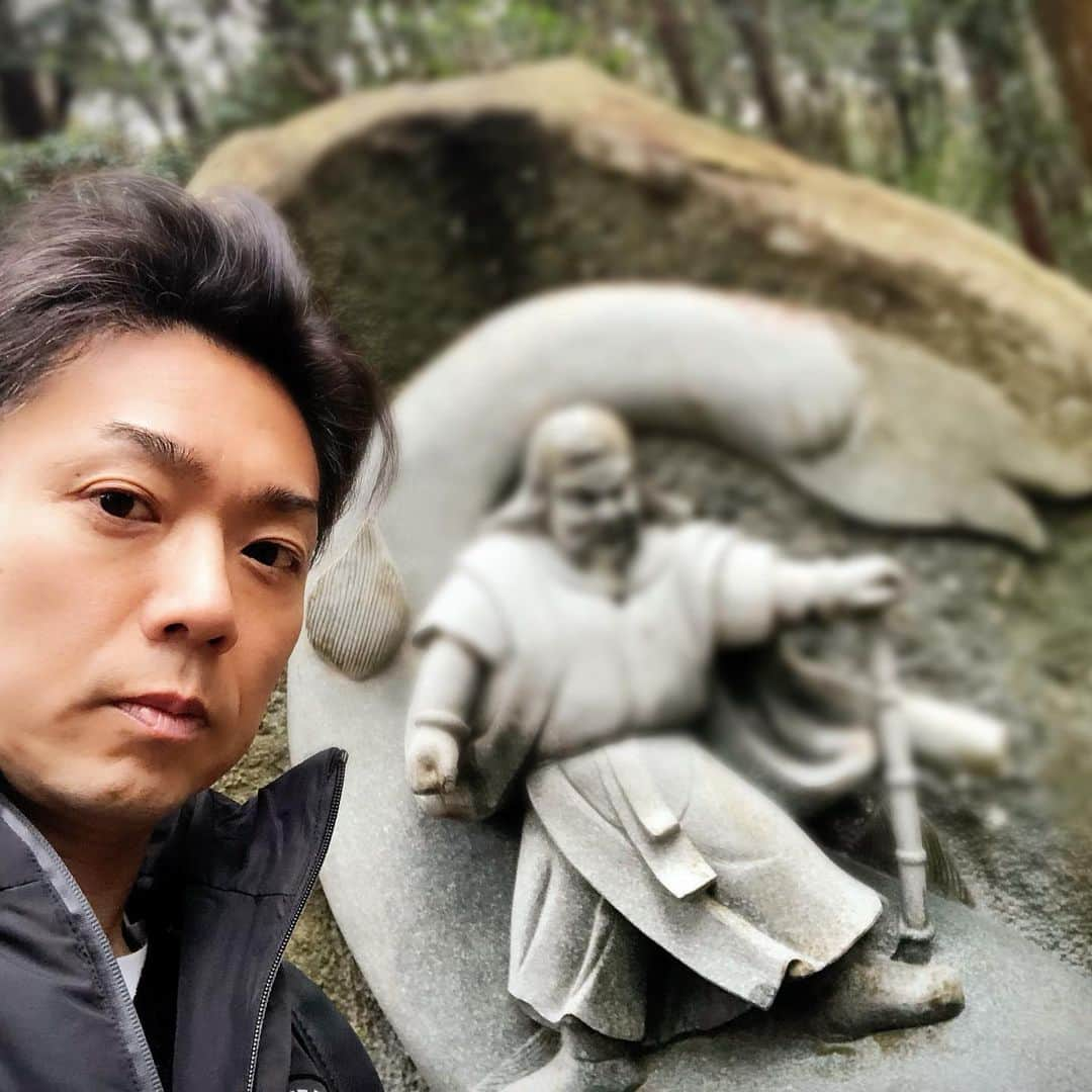 嘉島典俊さんのインスタグラム写真 - (嘉島典俊Instagram)「行けたぁー #鹿島神宮 さん #香取神宮 さん 参拝してきたぁー。 #平穏#感謝#嘉島典俊」1月24日 23時21分 - kashima.noritoshi