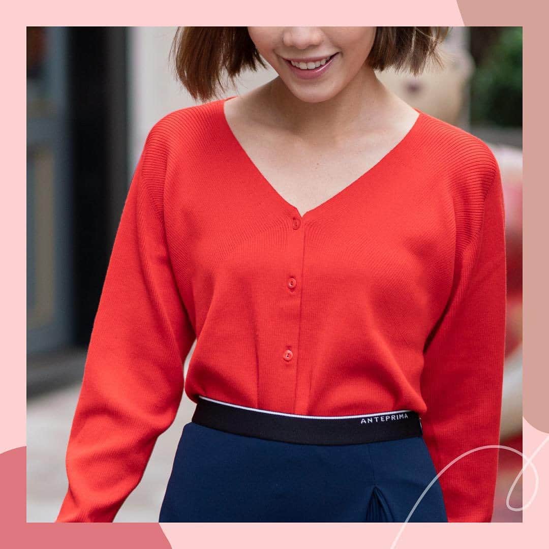 ANTEPRIMAさんのインスタグラム写真 - (ANTEPRIMAInstagram)「Emit your confidence with our finely knitted cashmere cardigan from #SS20 Collection. Inspiring from the vivid shade of #Cuba, the new collection fills up your day with colours and patterns. Choose one to perfectly describe your current  mood!  #Anteprima #SpringSummer2020 #Classic  #GiftForHer  #milancollection #springknit #Style #Fashion #Italian #Luxury #Design #Lifestyle #Urban #キューバ #HKgram #HKIG #knitlover #cashmeregram #アンテプリマ  #패션 #cardiganlover」1月24日 23時45分 - anteprimaofficial