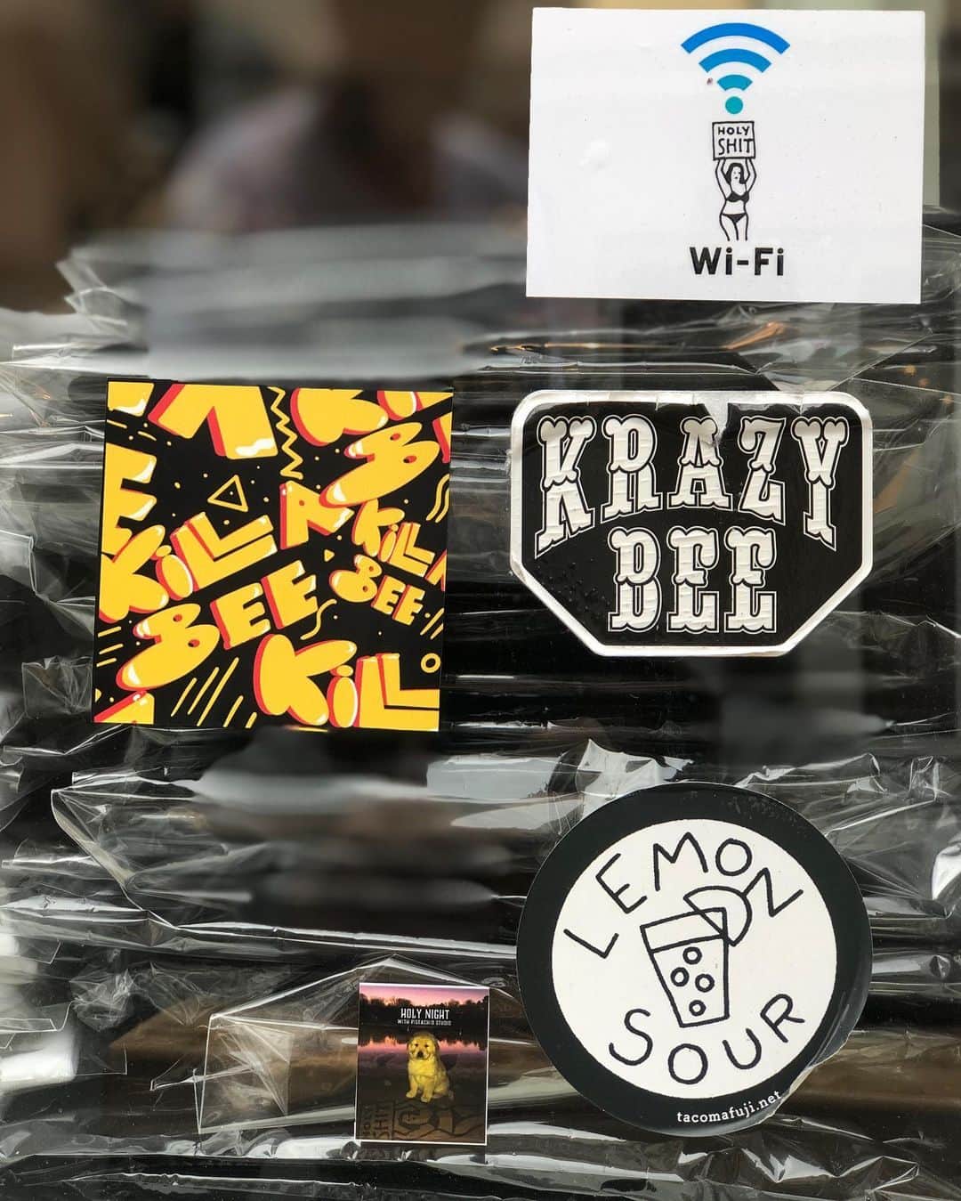 のインスタグラム：「@holyshit_kamiuma.cafe  @krazybee_official  #killahBee」