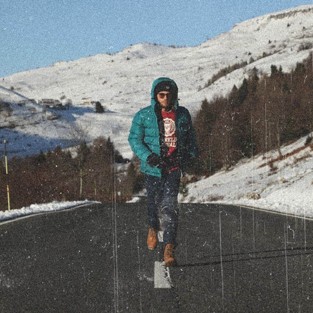 フランクリン&マーシャルさんのインスタグラム写真 - (フランクリン&マーシャルInstagram)「FRANKLIN & MARSHALL⁠ .⁠ MOUNTAIN ADVENTURES⁠ .⁠ #franklinandmarshall #mountainadventures #fallwintercollection #outdoorclothes #sportswear #franklinadventure #winterset」1月25日 1時01分 - franklinandmarshallofficial