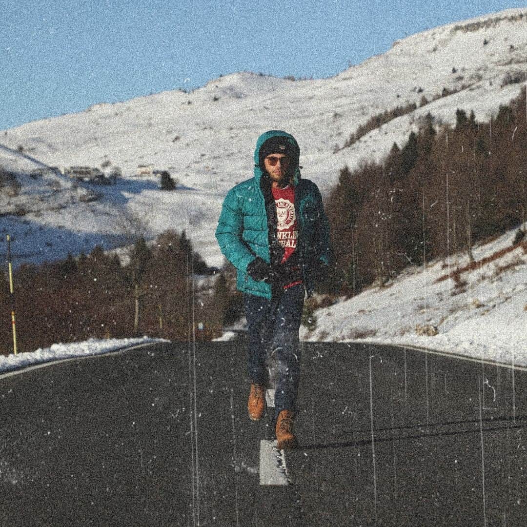 フランクリン&マーシャルのインスタグラム：「FRANKLIN & MARSHALL⁠ .⁠ MOUNTAIN ADVENTURES⁠ .⁠ #franklinandmarshall #mountainadventures #fallwintercollection #outdoorclothes #sportswear #franklinadventure #winterset」