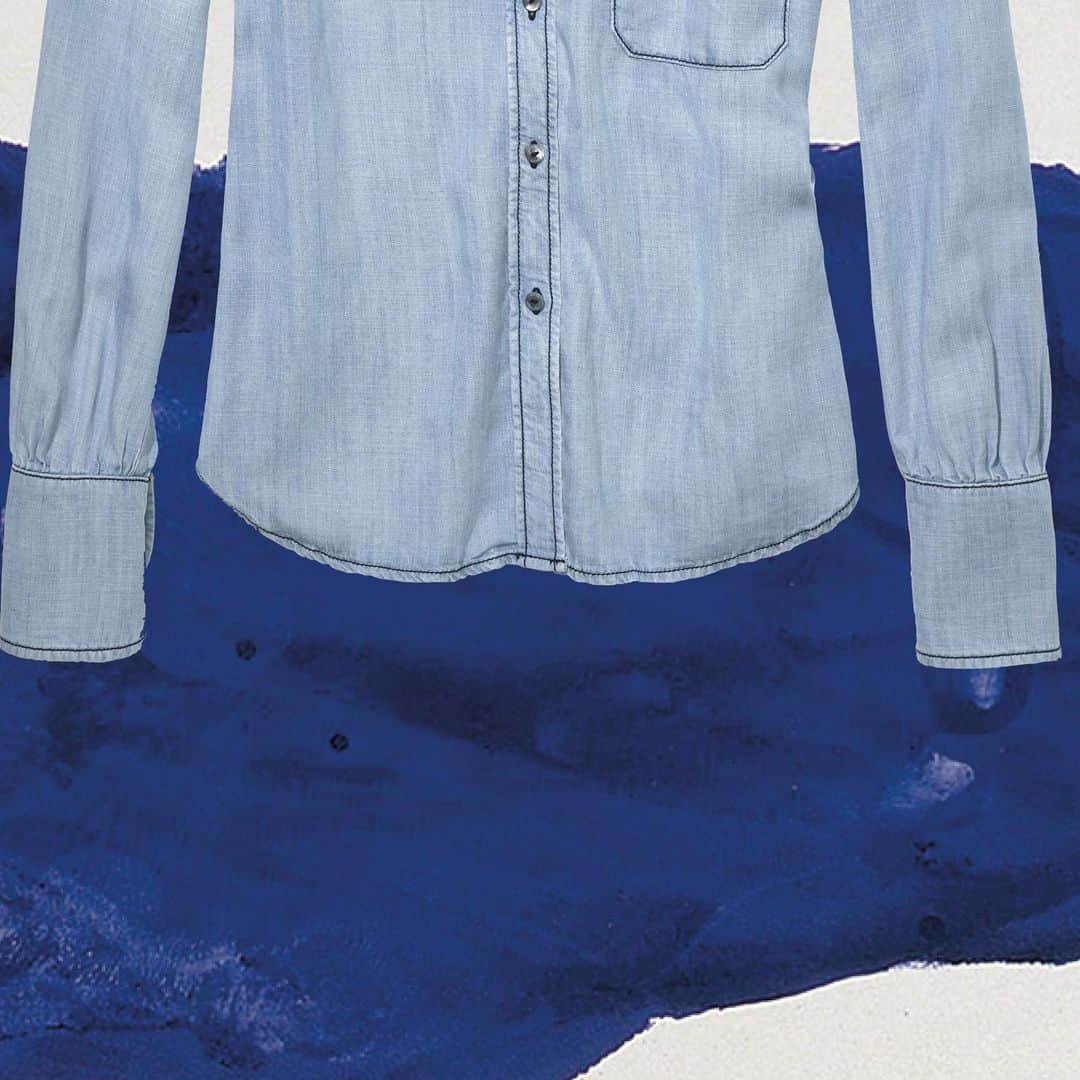 Jacob Cohenのインスタグラム：「Denim shirts are for citizens of the world  S/S 20 Woman Collection  Made in Italy  #JacobCohen #JacobCohenJeans」
