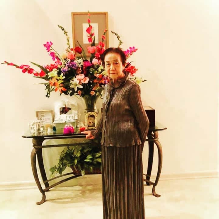 工藤村正のインスタグラム：「93 years old Birthday 🎂 of my mother 🎊 母　93歳の誕生日🎉」