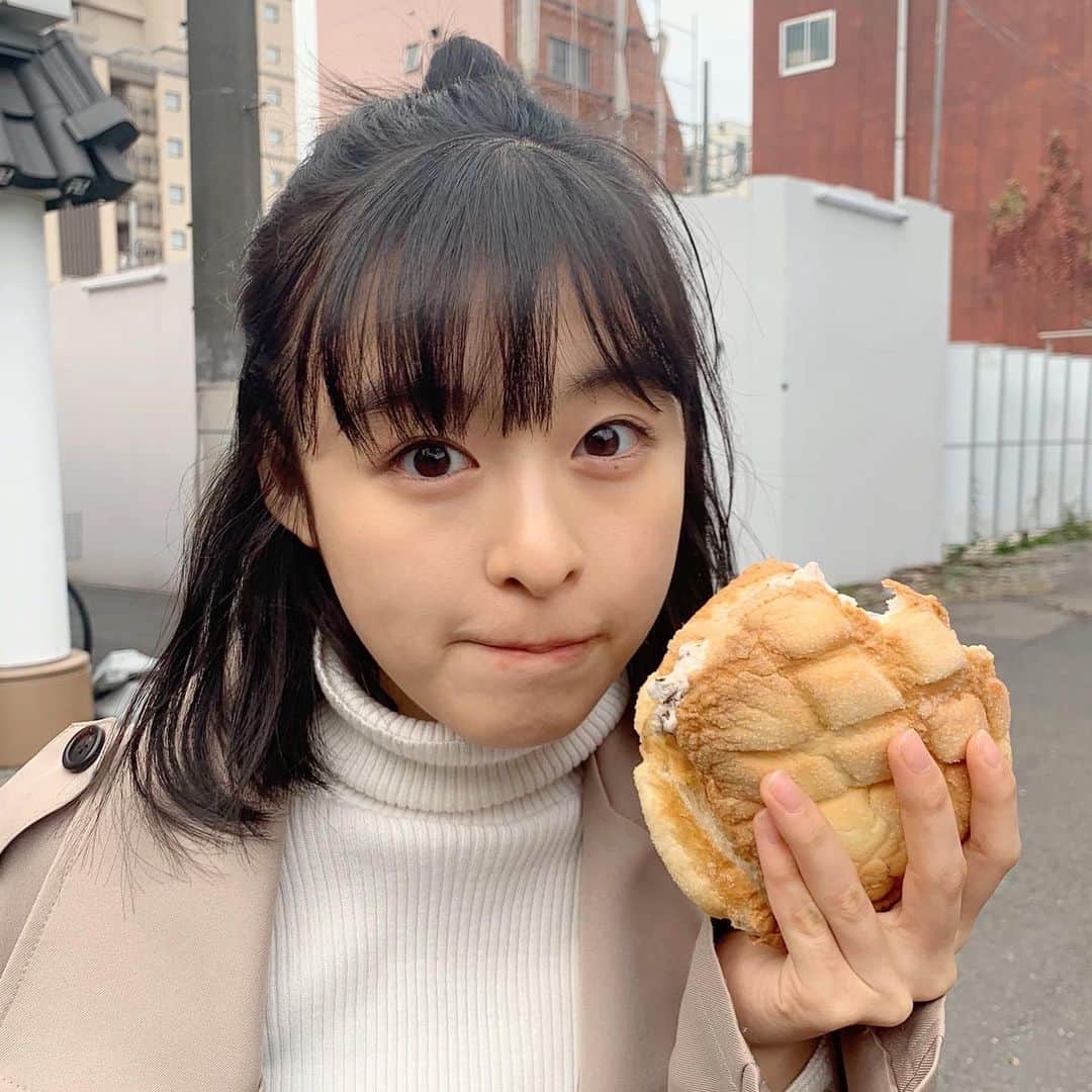 森七菜さんのインスタグラム写真 - (森七菜Instagram)「ずっと気になってたやつ🥐 #メロンパン #ジャンボサイズ😏 #アイス入り」1月25日 1時13分 - morinana_official
