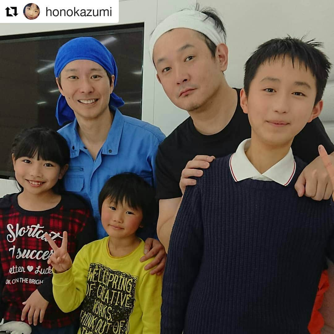 岡山放送さんのインスタグラム写真 - (岡山放送Instagram)「#Repost @honokazumi (@get_repost) ・・・ 1月25日（土）午後3時から放送😊 環境情報バラエティ『Re:SET』 今回は先日公開収録を行ったクイズバトル💨 そのゴミ、可燃・不燃・資源正しく分けられていますか🤭 〇〇が不燃ゴミだったとは…🤔 是非見てください🤗  #マシンガンズ さん面白い🤣 #矢野みなみ アナウンサー♥ #ゆうや #ほのか #こうすけ  #リセットキッズ #OHK #8ch  @reseto8  @ohk_official  #サザエさん×OHK#瀬戸内環境キャンペーン」1月25日 1時17分 - ohk_official