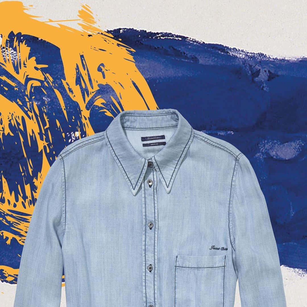 Jacob Cohenのインスタグラム：「A denim shirt is always a good idea  S/S 20 Woman Collection  Made in Italy  #JacobCohen #JacobCohenJeans」