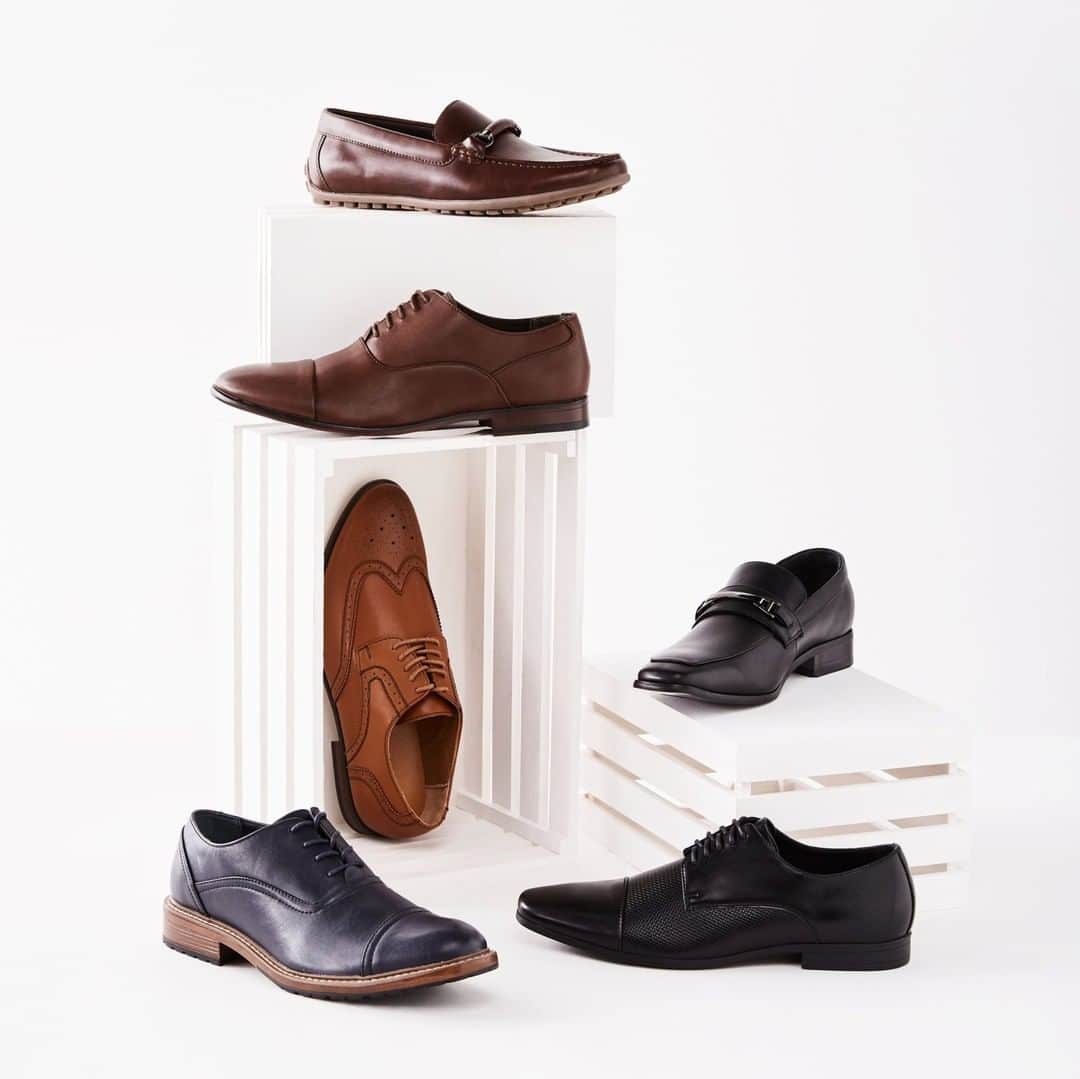 ペリーエリスのインスタグラム：「Work-Ready. Explore our range of elegant dress shoe styles. #LifeReadySince1976」