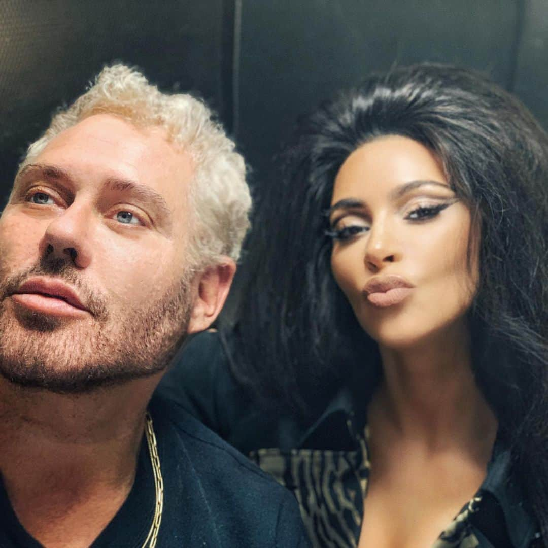 マート・アラスさんのインスタグラム写真 - (マート・アラスInstagram)「yesterday on set with KKW」1月25日 8時15分 - mertalas