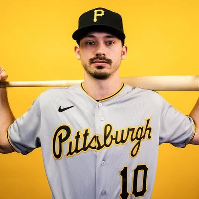 MLBさんのインスタグラム写真 - (MLBInstagram)「New 𝒰𝓃𝒾𝓈 in the Steel City.  Via: @pittsburghpirates 🔥」1月25日 9時36分 - mlb