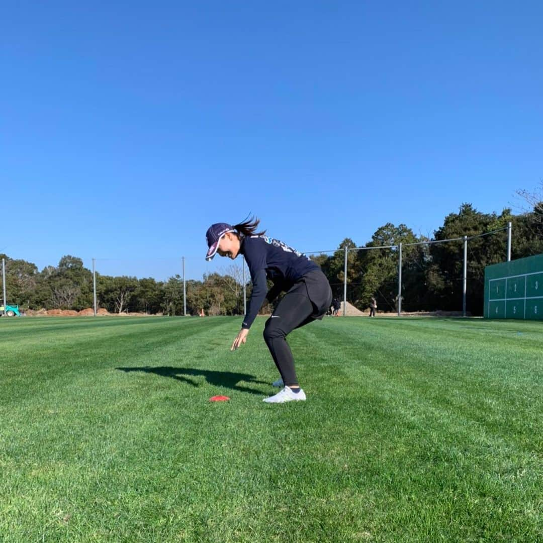 福山恵梨さんのインスタグラム写真 - (福山恵梨Instagram)「チーム黒宮合宿に参加させて頂きました！！ ， ゴルフにトレーニングにたくさん吸収する事がありました🏌️‍♀️🏌️‍♀️✨ これからもっと心技体高めて行けるよう頑張らねば！！！ 合宿に参加させて頂きありがとうございました🙇‍♀️✨ #合宿 #ゴルフ #トレーニング #充実 #感謝」1月25日 9時49分 - erigolferi