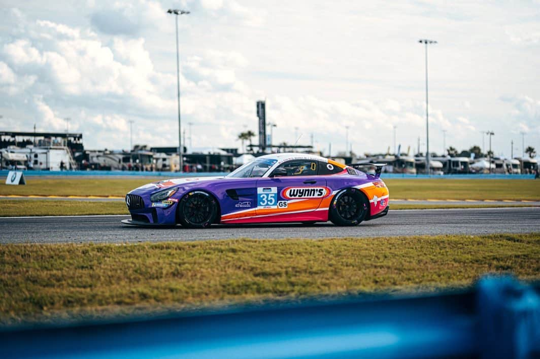 Mercedes AMGさんのインスタグラム写真 - (Mercedes AMGInstagram)「Triple victory! Our Mercedes-AMG GT4s lock out the first three places in the 4-hour race of the @imsa_racing Michelin Pilot Challenge. Riley Motorsports (#35) clinches the win and is followed by @winwardracing (#57 and #4) to round off a spectacular race day at @disupdates. Congratulations to all teams and drivers!  #IMSA #IMPC #MercedesAMGMotorsport #MercedesAMG」1月25日 9時47分 - mercedesamg