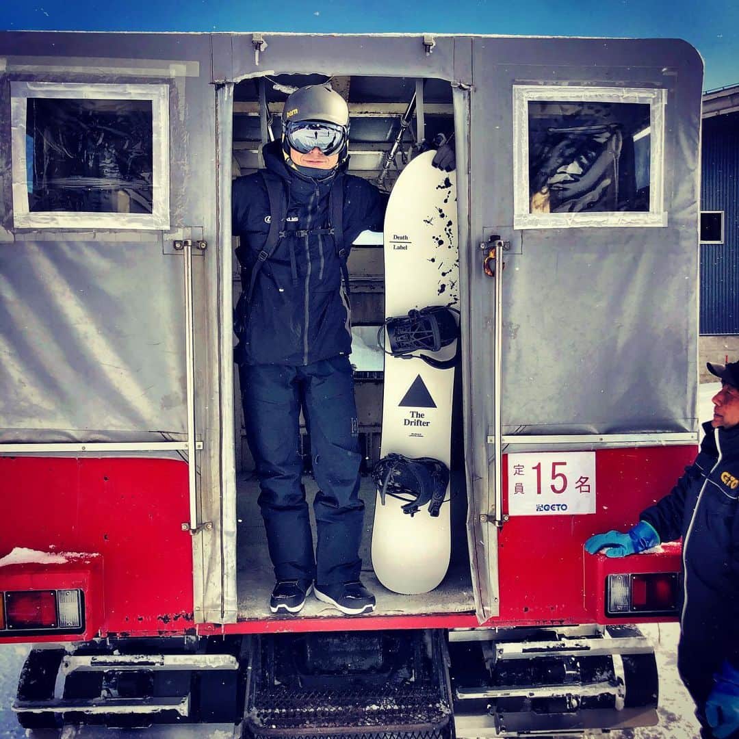 脇阪寿一さんのインスタグラム写真 - (脇阪寿一Instagram)「また豪雪、夏油高原🏂  #夏油高原 #snowboard #snowboarding #snowboarder  #スノーボード #spy #豪雪」1月25日 10時05分 - juichiwakisaka