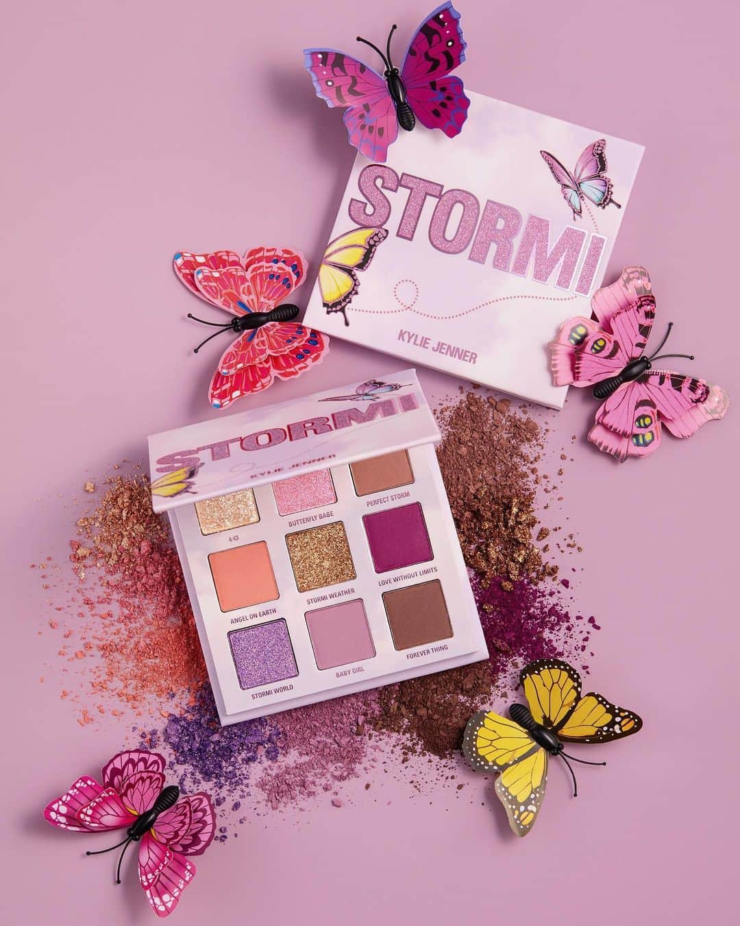 Kylie Cosmeticsさんのインスタグラム写真 - (Kylie CosmeticsInstagram)「stormi mini palette 🦋 9 gorgeous shades with so many possibilities 💗 #stormicollection」1月25日 10時18分 - kyliecosmetics