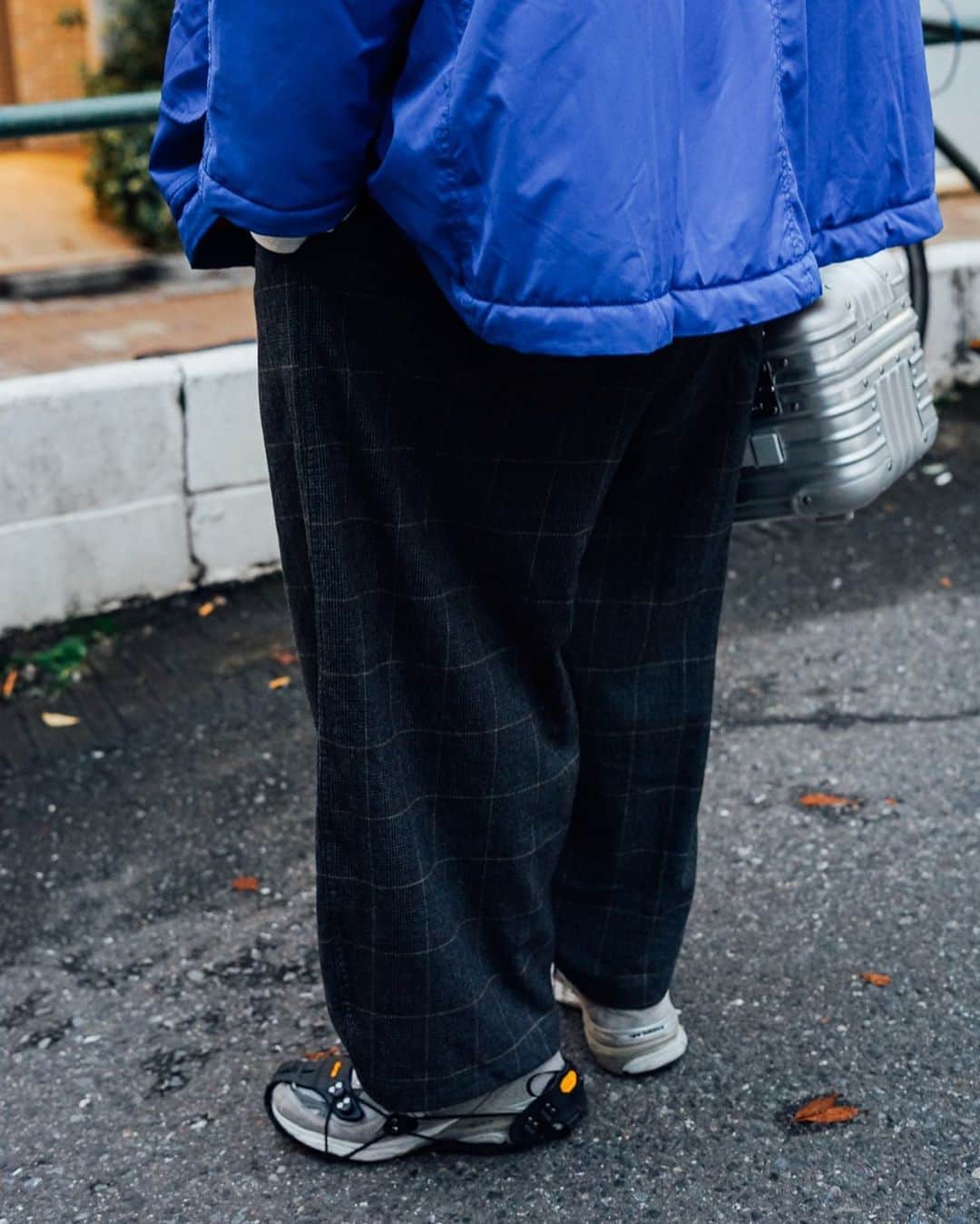 Fashionsnap.comさんのインスタグラム写真 - (Fashionsnap.comInstagram)「【#スナップ_fs】 Name Yuthanan  Jacket #COMMEdesGARCONS Pants #Sillage Bag #RIMOWA Cap #LalaHats  #fashionsnap #fashionsnap_men」1月25日 11時53分 - fashionsnapcom