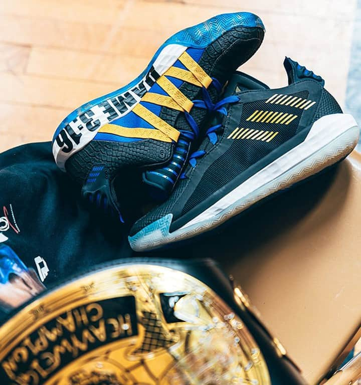 Nice Kicksさんのインスタグラム写真 - (Nice KicksInstagram)「Dame 3:16 says I just drained a three on your ass. Stone Cold Steve Austin inspires upcoming adidas Dame 6. LINK IN BIO for more info on this drop. 👀⁠💪」1月25日 12時10分 - nicekicks