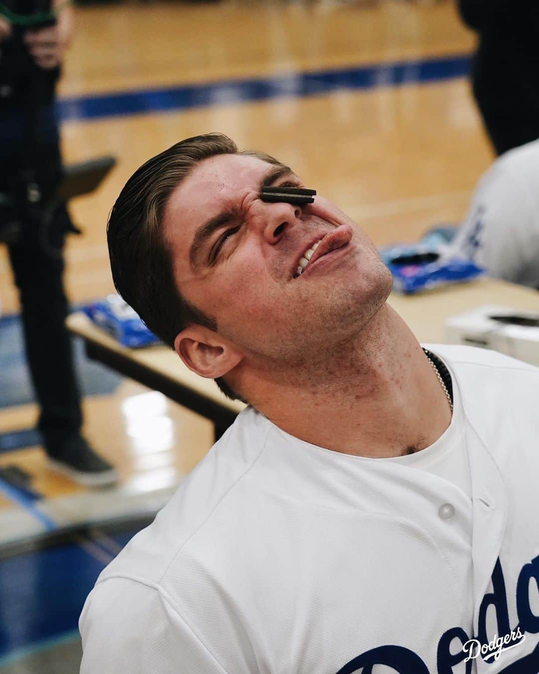 Los Angeles Dodgersさんのインスタグラム写真 - (Los Angeles DodgersInstagram)「‪The Dodgers made a surprise visit to Saugus High School, joining in on an all-school pep rally and visiting with first responders from November’s tragic shooting. #DodgersLoveLA ‬」1月25日 13時01分 - dodgers