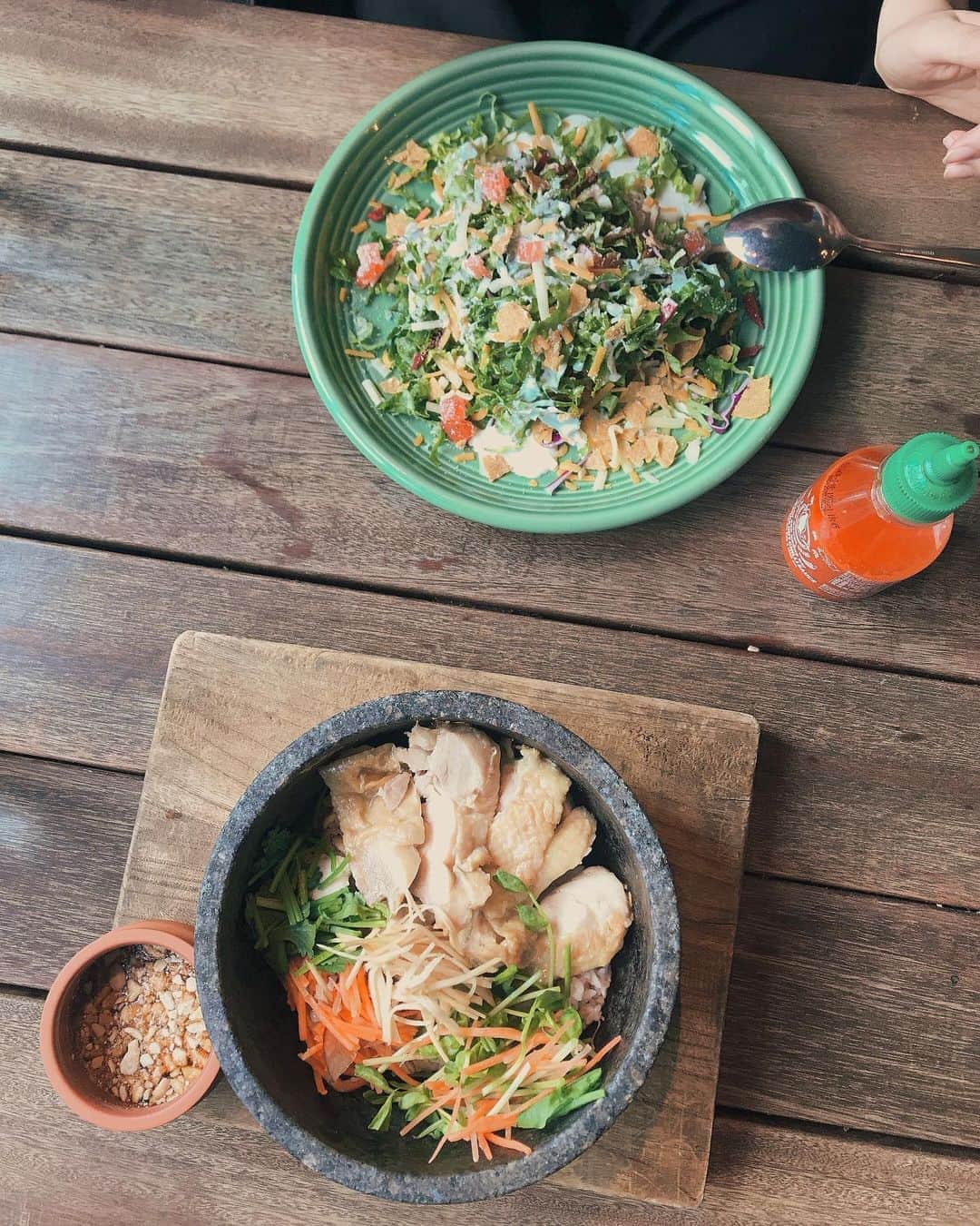 藤木由貴さんのインスタグラム写真 - (藤木由貴Instagram)「いつかのランチ✨ . 日本食以外も、タイ料理とか韓国料理とか海外スパイスも好き。食べれないものあんまり無い。食は面白い🍴 . #food #lunch #time #食 #ランチ #これはハワイアン #チキン #chicken #hawaii #パクチー #大好き #好き嫌いないって幸せ」1月25日 13時29分 - yuki.grm