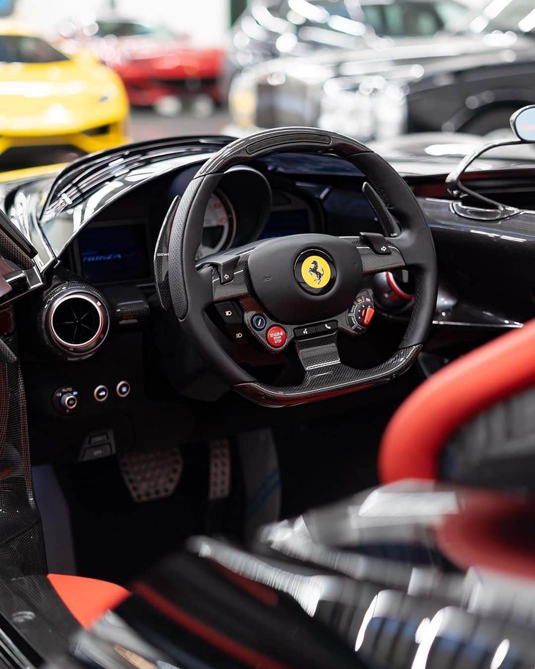 CarsWithoutLimitsさんのインスタグラム写真 - (CarsWithoutLimitsInstagram)「The very interesting Ferrari Monza SP2  Photo @hrowenferrari  #carswithoutlimits #monzasp2」1月25日 14時45分 - carswithoutlimits