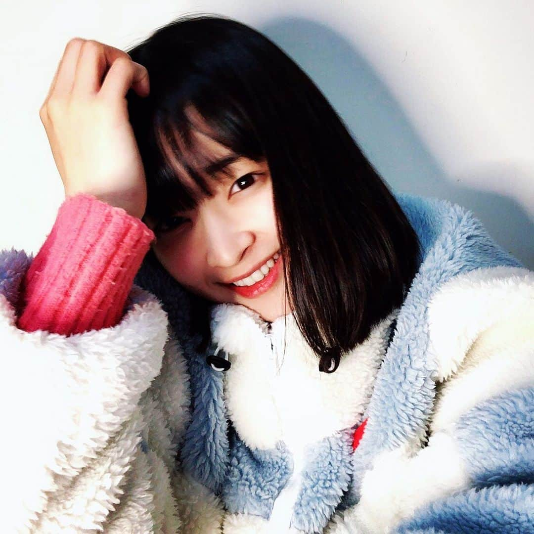 まるいるい（たまゆら学園）さんのインスタグラム写真 - (まるいるい（たまゆら学園）Instagram)「ㅤㅤㅤㅤㅤㅤㅤㅤㅤㅤㅤㅤㅤ 今日はいろんな感情になって、 誰かに会いたくなったけど 帰ったらひとりぼっち。 強いひとになる。 もっとがんばる☺︎ BKB師匠伝授の‘‘何がちゃうねん写メ’’ #吉本坂46 #芸人」1月26日 0時54分 - rui_tontokoton