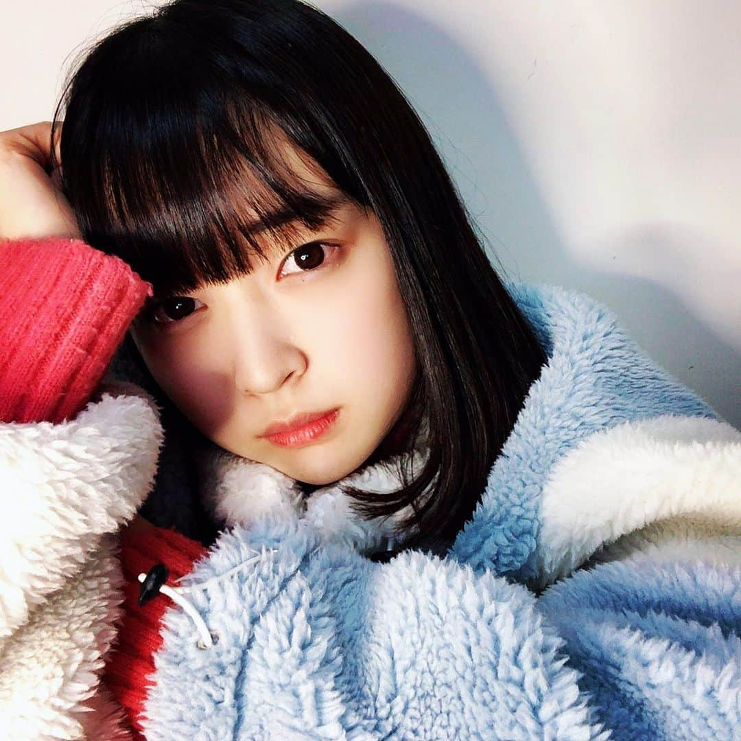 まるいるい（たまゆら学園）さんのインスタグラム写真 - (まるいるい（たまゆら学園）Instagram)「ㅤㅤㅤㅤㅤㅤㅤㅤㅤㅤㅤㅤㅤ 今日はいろんな感情になって、 誰かに会いたくなったけど 帰ったらひとりぼっち。 強いひとになる。 もっとがんばる☺︎ BKB師匠伝授の‘‘何がちゃうねん写メ’’ #吉本坂46 #芸人」1月26日 0時54分 - rui_tontokoton