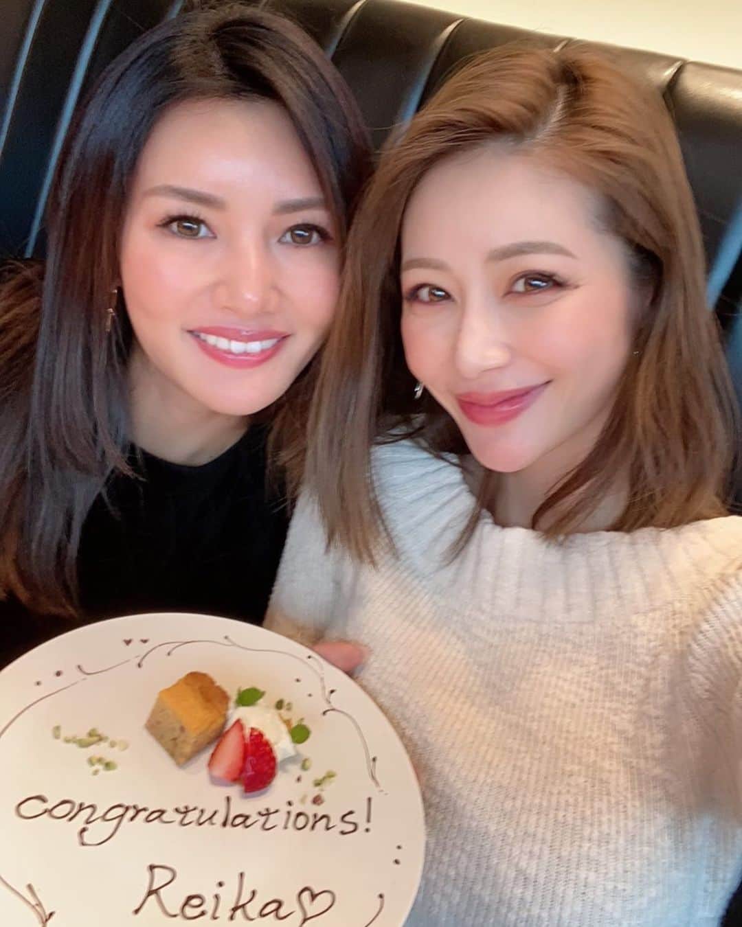 福王寺彩野のグルメインスタ