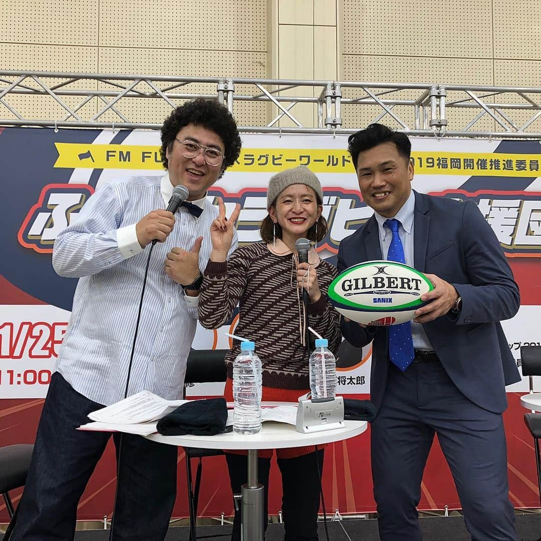 大西将太郎さんのインスタグラム写真 - (大西将太郎Instagram)「FM FUKUOKA.ラグビー応援イベント『ラグビー応援団』トークショー&試合観戦 斉藤ふみさんと黒川修さんと共に‼️本当にたくさんの方が集まってくださり福岡ラグビー熱を改めて認識させていただきました‼️試合は普通にサニックスが強かった‼️良いチームだと思いました。ドコモは後半失速してしまいましたが、まだまだこれからという感じでしょうか。グローバルアリーナでの試合、そして同じ時刻に北九州でサンウルブズの試合と観客にとっては難しい判断をされたと思うなか今まで見たグローバルアリーナで1番お客様が入っていたと思います。こちらも幸せですね。関係者の皆様、本当にありがとうございました。そして、色々オーガナイズしてくれた同期の真一に心から感謝です。また福岡来ますね。」1月25日 16時52分 - shotaro12