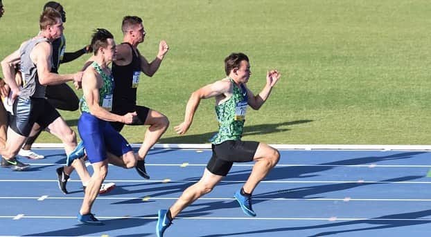 ジャック・ヘイルのインスタグラム：「10.14 (0.5) !!!! PB and the 7th fastest Australian of all time !  Next up Perth in 7 days ✈️」