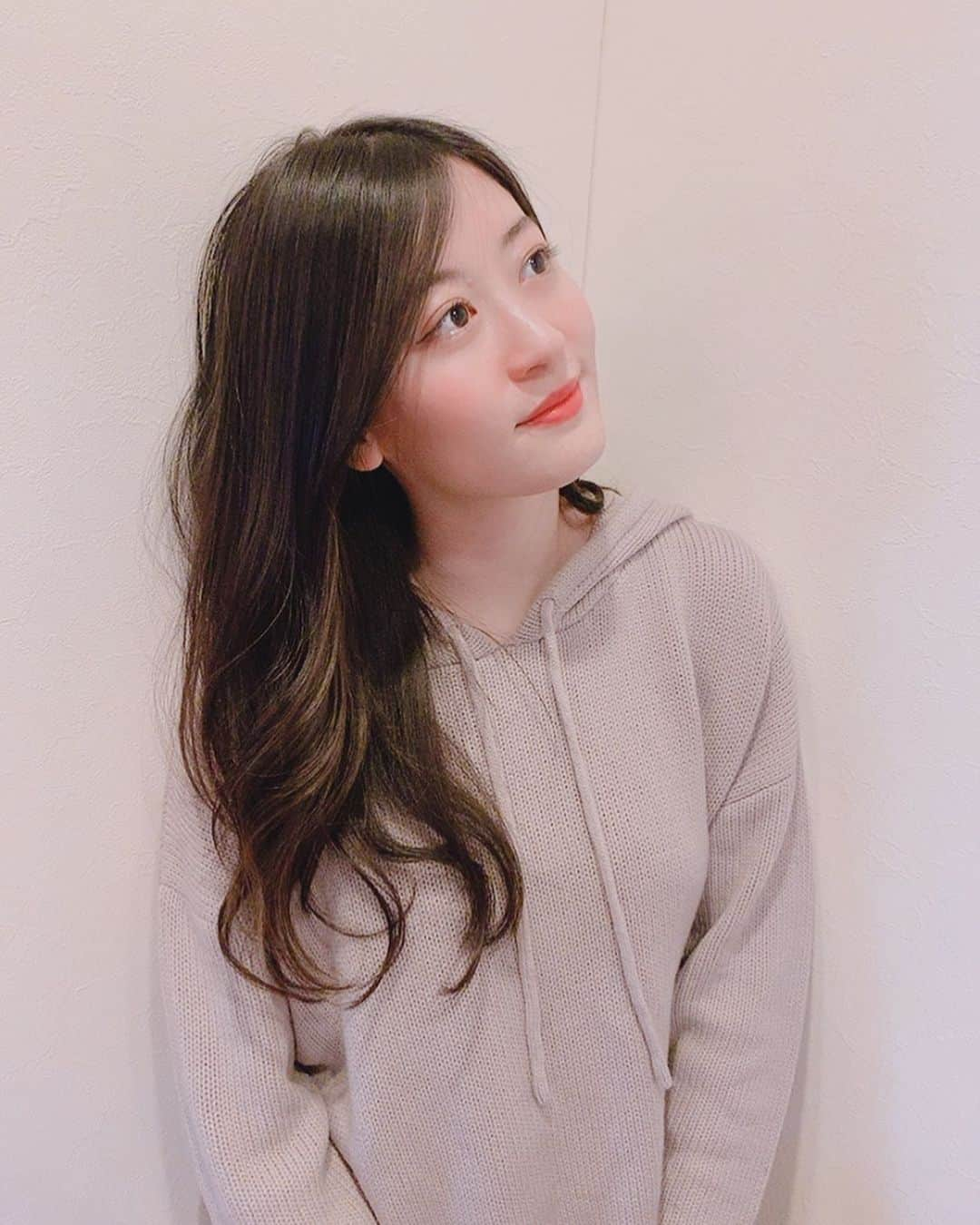 上西恵さんのインスタグラム写真 - (上西恵Instagram)「美容院day💇‍♀️ Akemiさん @spica_akemi  ありがとうございました☺️ ⠀ サラッサラになりました☺️ かるーい☺️ 最後ふわふわに巻いて下さりました☺️るんるん ⠀ #spica * photo by @arisa_0720  photo select @jonishi_rei」1月25日 18時28分 - jonishi_kei