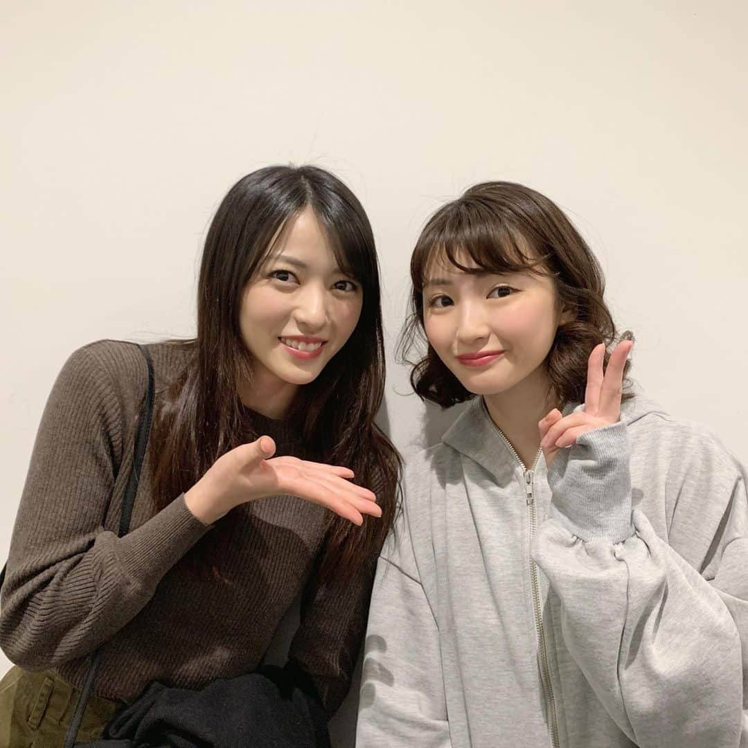 矢島舞美さんのインスタグラム写真 - (矢島舞美Instagram)「. #井上小百合 ちゃんが出演している#ミュージカル#天国の本屋 最終日に観劇してきました♡‼︎ #フラガール で共演した井上ちゃんですが、また違った魅力で魅了してくれました‼︎儚さと透明感が凄まじかったなぁ‼︎透けてしまうんじゃないかと思わされる程です。また歌声も美しいんですよね〜♡惚れ惚れしてしまいました。役の中でも色々な面を魅せてくれて、 私も頑張ろう‼︎ってパワーを貰いました♡素敵な時間をありがとう♡ . . #矢島舞美」1月25日 18時59分 - maimiyajima_official_uf