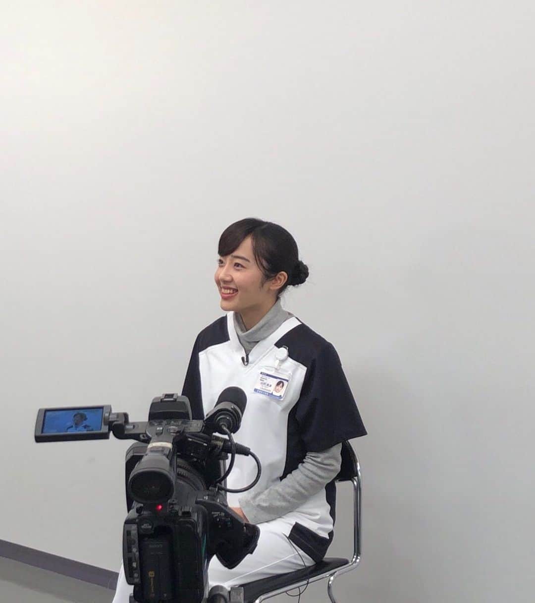森田望智さんのインスタグラム写真 - (森田望智Instagram)「『日本テレビバズリズム』 見てくださった方、ありがとうございます。 そして、今日は『トップナイフ』第3話！まもなくです。 #トップナイフ #バズリズム」1月25日 19時57分 - misatomorita_official