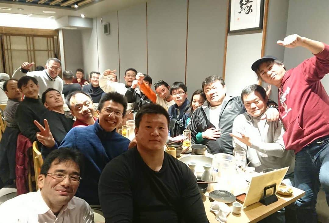 のインスタグラム：「一般柔道部と新年会！」