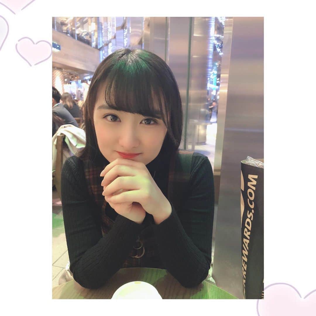葉月智子さんのインスタグラム写真 - (葉月智子Instagram)「. 寒いね❄️ #イルミネーション を観に行ったときの写真 寒すぎてスタバに行きました（笑） #葉月智子 #ちょもちゃん  #Chomostagram」1月25日 20時34分 - tomoko_hazuki_official_