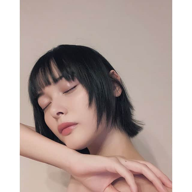 玉城ティナさんのインスタグラム写真 - (玉城ティナInstagram)「谢你的关怀感谢你的帮助, 感谢你对我做的一切任何时间, 请接受我最真心的祝愿 新年快乐 身体健康多多发福❣️ #全球大拜年 #鼠年好 #春节好 #happychinesenewyear  #髪が伸びました #头发长长了 #実はweiboもやってます」1月25日 20時39分 - tinapouty