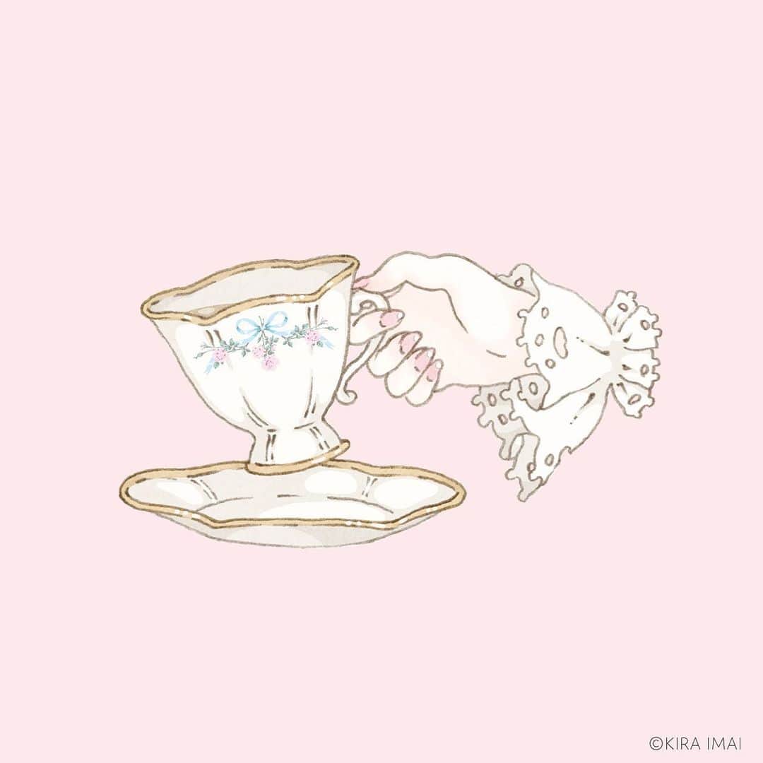 今井キラのインスタグラム：「𝑇𝑒𝑎 𝑓𝑜𝑟 𝑡𝑤𝑜﻿ ﻿ noteを更新しました☕️﻿ https://note.com/kiraimai﻿ ﻿ #tea #frill #lolitafashion #milktea #ロリータ #フリル」