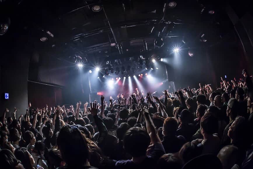 KAI_SHiNEさんのインスタグラム写真 - (KAI_SHiNEInstagram)「🙌🙌🙌🙌✨ pix by @hayachinphoto ﻿ #山嵐 #dragonash  #極音tour #day21 #final #tokyo #unit #livehouse #live #life #vibe #tour #tourlife #yamaarashi #感謝 #jp」1月25日 20時49分 - kai_shine134