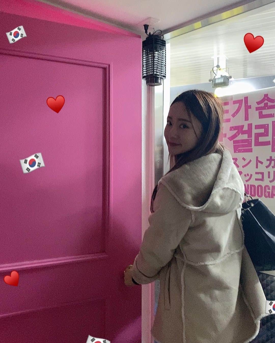 yuukachiさんのインスタグラム写真 - (yuukachiInstagram)「. . 親戚がやってる韓国料理屋さん🇰🇷 . JR京都駅からすぐにあって 韓国の屋台でご飯食べてるかのような 雰囲気を味わえます♡♡ . 韓国好きな人だと絶対好きだと思う！🥺 . . おすすめはナッコプセ납곡새とチヂミ、 チキンチーズフォンデュがおすすめ♥️ タルギウユとバナナウユもあるよ🍼 . . 最近はずっと裸眼生活で カラコンしなくなった👁笑 . . #京都グルメ#韓国料理#韓国料理屋 #インスタ映え#日韓ハーフ#韓国 #韓国好きな人と繋がりたい  #납곡새#건배#한국요리#한국#미식가」1月25日 22時22分 - yuuka_stagram