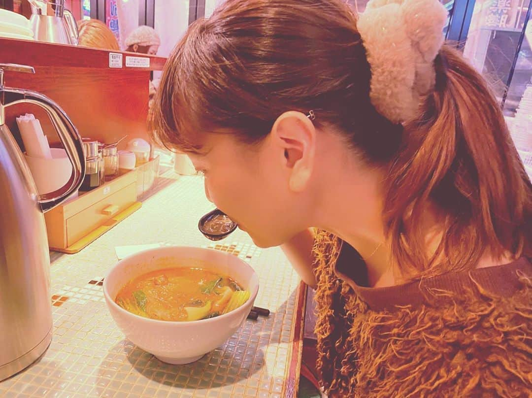 小春さんのインスタグラム写真 - (小春Instagram)「おいしいね  #姉カメラ」1月25日 23時08分 - suttokodokkoiii