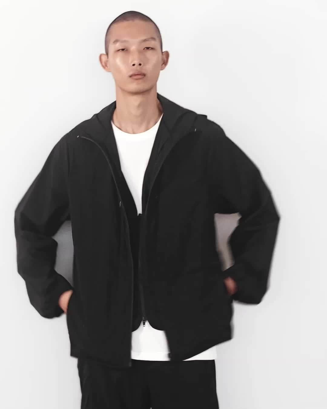 ワイスリーのインスタグラム：「Y-3 Travel Nylon Parka. Y-3 Spring/Summer 2020. --- #adidas #Y3 #YohjiYamamoto Discover the collection at adidas.com/y-3」