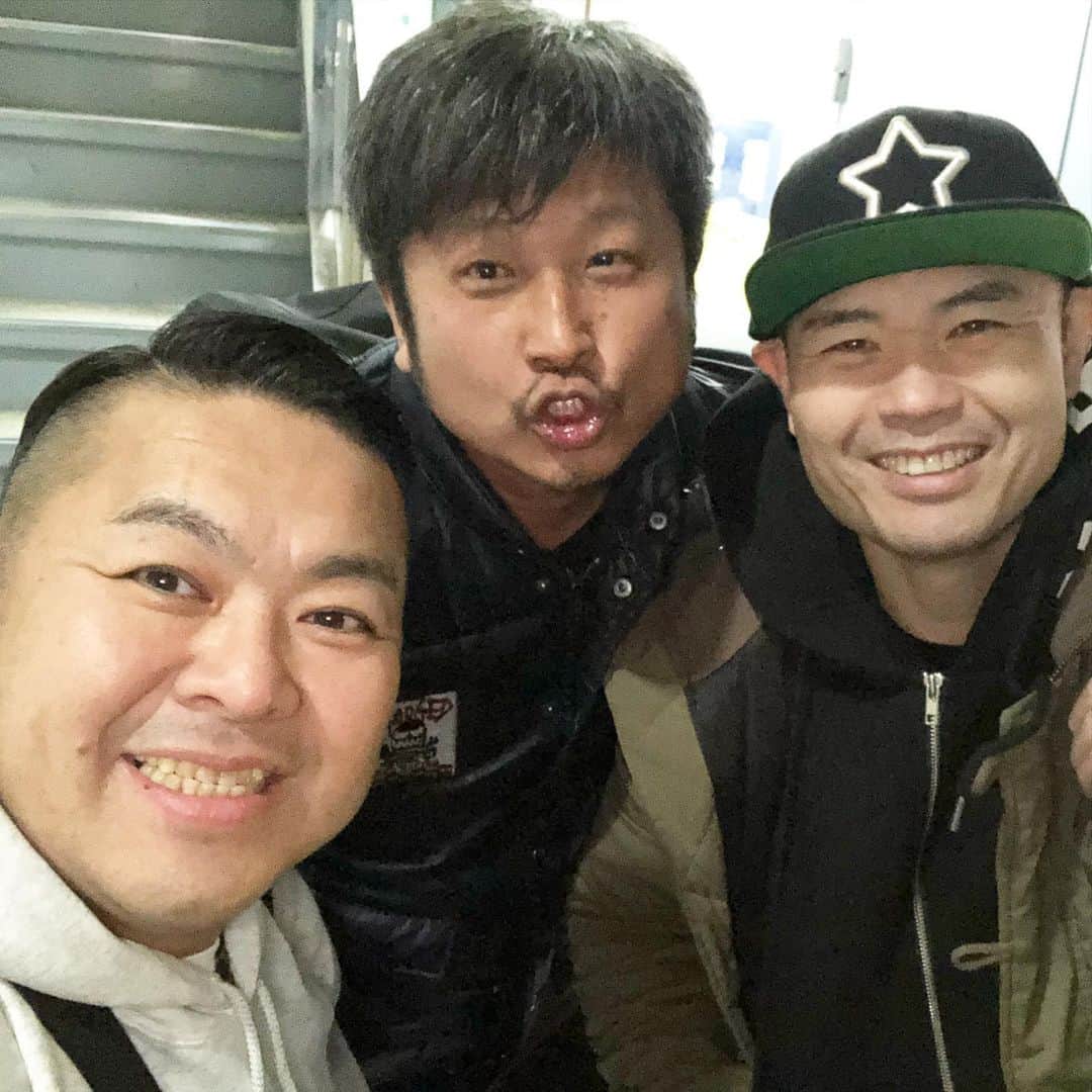 大地洋輔のインスタグラム：「しなっちとのぶっちと おおちっち。  #ダイノジ #品川庄司」