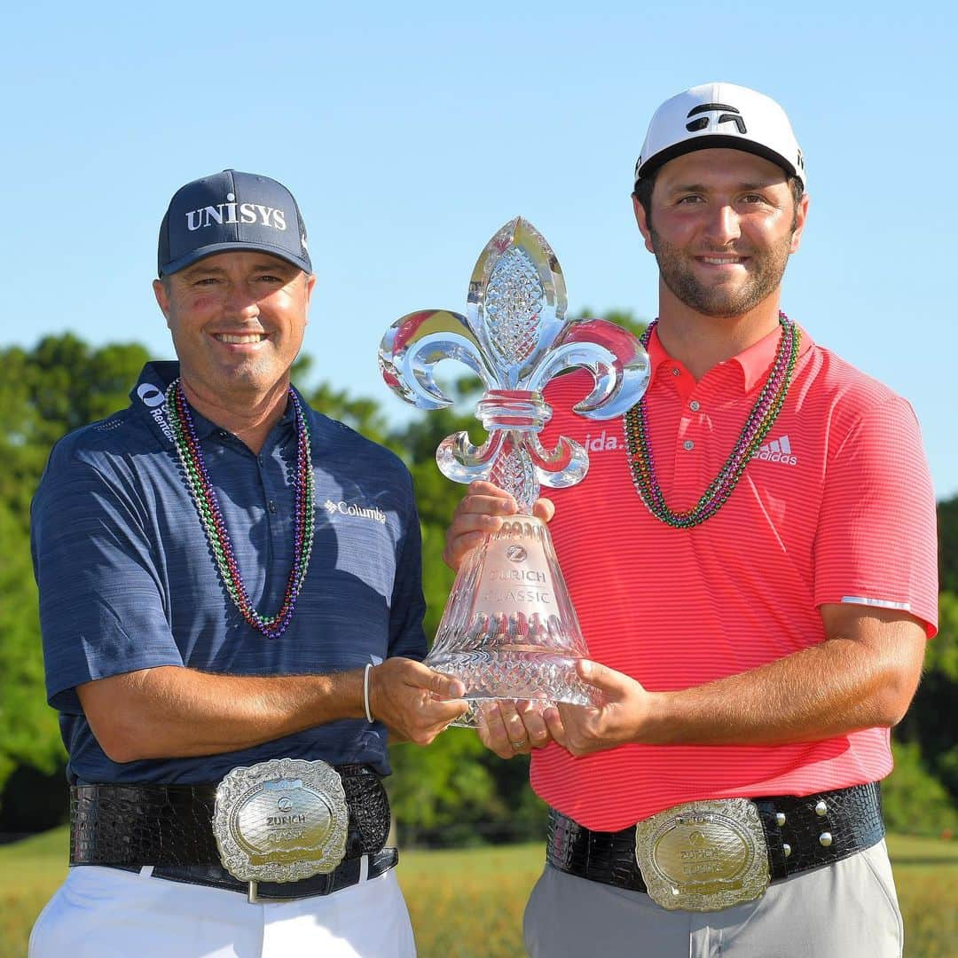 PGA TOURさんのインスタグラム写真 - (PGA TOURInstagram)「April 2019: @zurich_classic champs 🏆 Sunday: @farmersinsopen final group.  #LiveUnderPar」1月26日 10時33分 - pgatour